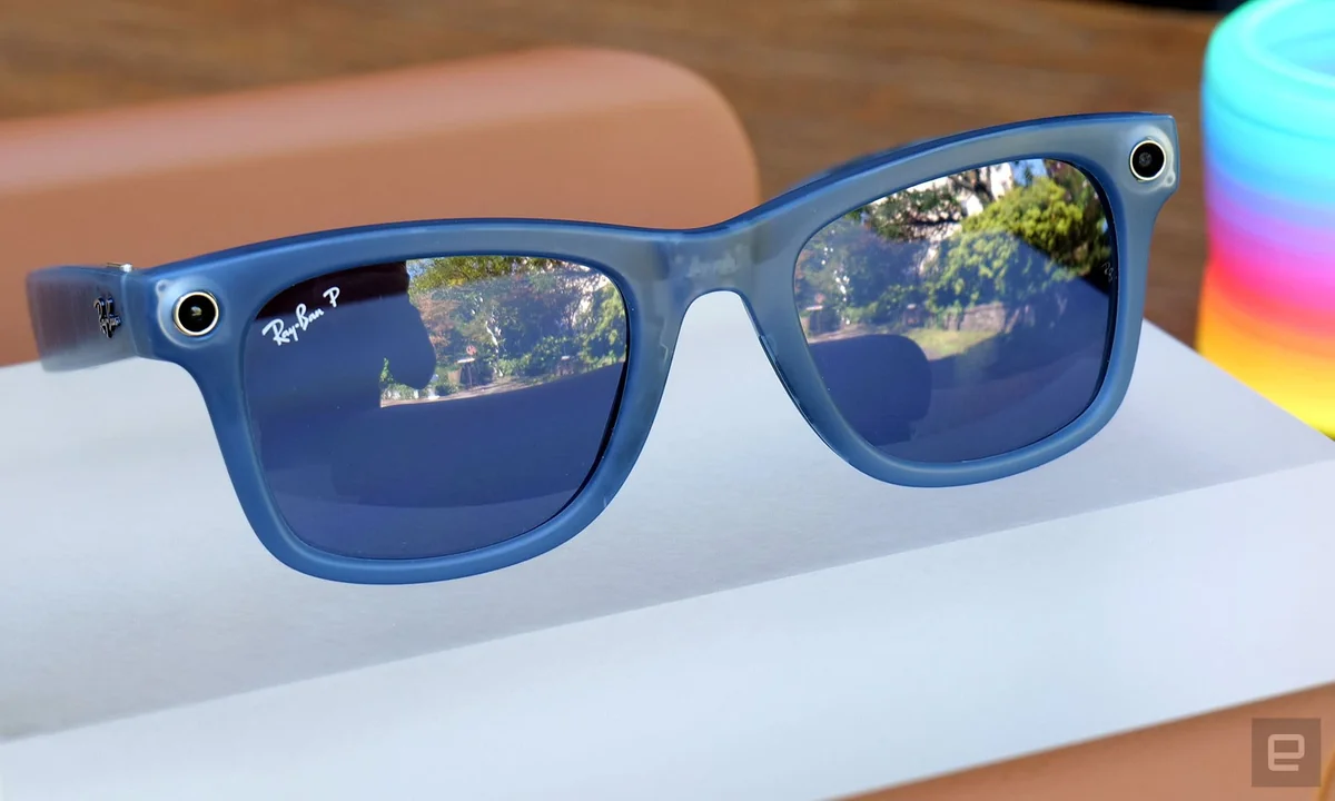 Ray-Ban Meta Smart Glasses